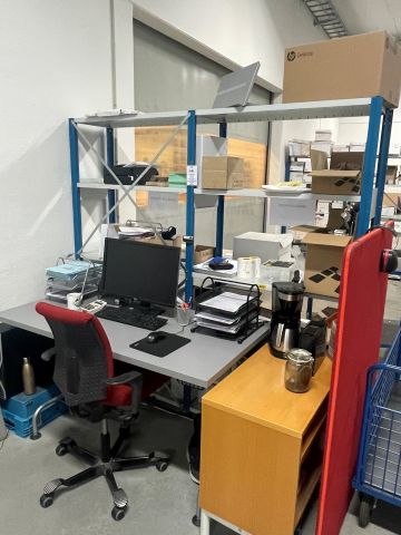 847993-18 Sheet metal shelves 15 sections