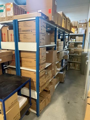 848037-7 Sheet metal shelves 14 sections