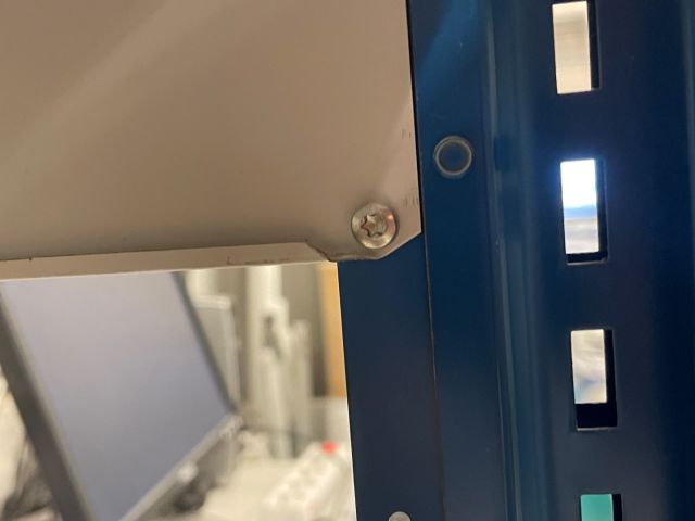 848045-6 Sheet metal shelves 9 sections