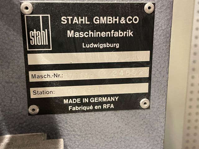 848046-16 Stahl Heidelberg folding machine