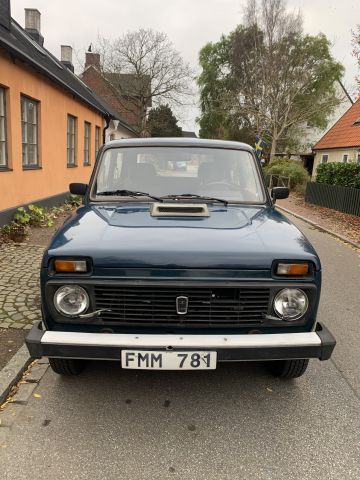 827655-2 LADA NIVA 21214-1,7I, 1997, 79 hk