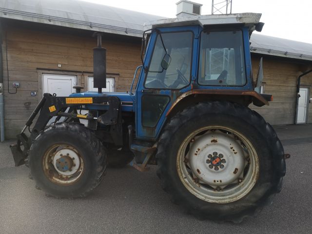 850620-7 Tractor Ford 6610 / ii 4wd Mustang 1987