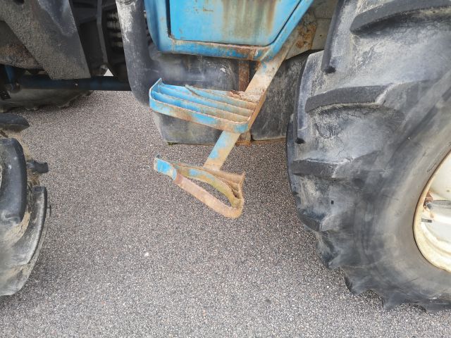 850620-20 Tractor Ford 6610 / ii 4wd Mustang 1987