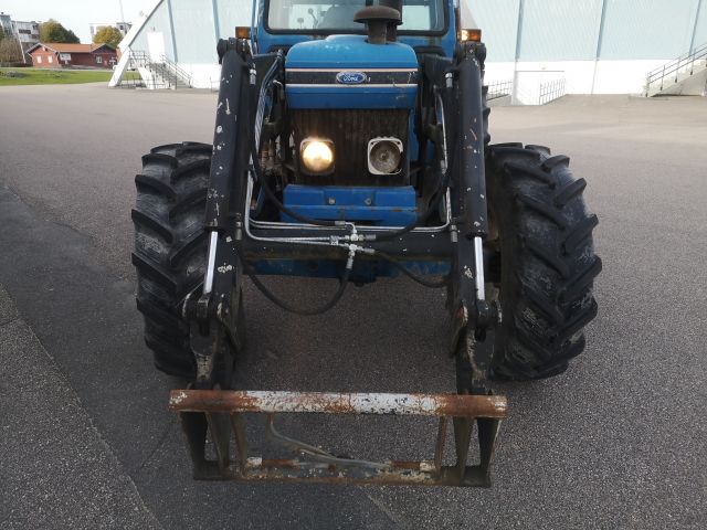 850620-23 Tractor Ford 6610 / ii 4wd Mustang 1987