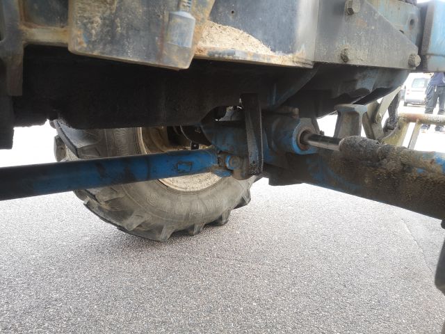 850620-26 Tractor Ford 6610 / ii 4wd Mustang 1987