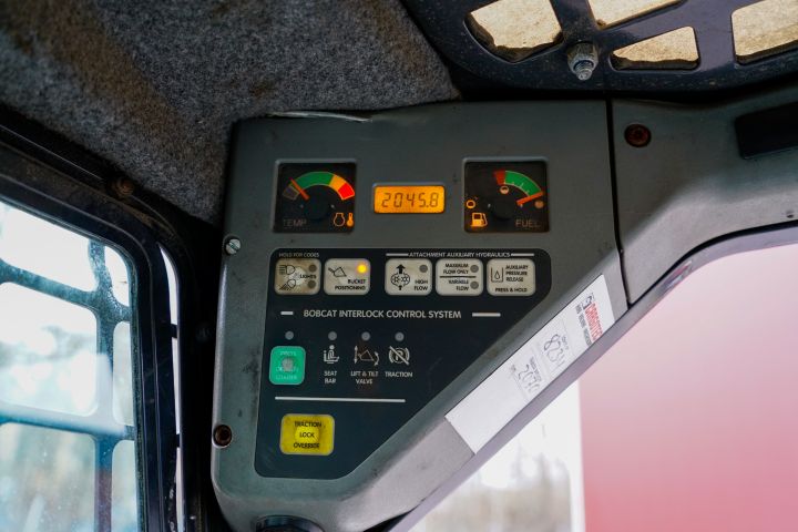 850929-20 Bobcat 963 - 2000