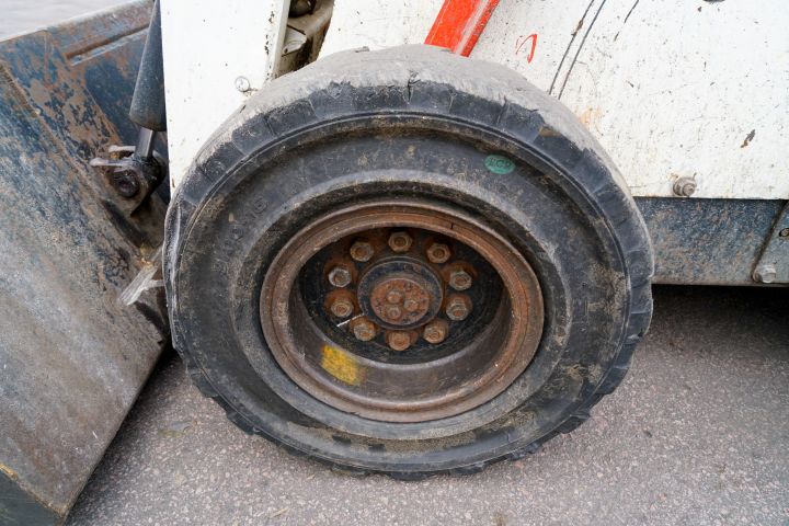850929-34 Bobcat 963 - 2000