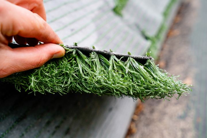 850947-2 Football artificial grass approx: 500m2