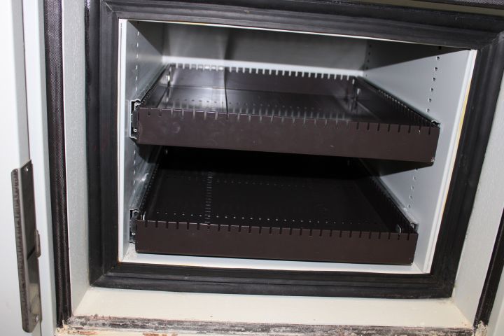 830843-11 Kassaskåp Lampertz