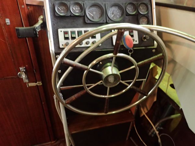 753524-57 Chris Craft Cavalier Futura 26ft. 1969 #No Reservation#