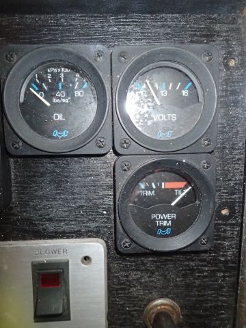 753524-62 Chris Craft Cavalier Futura 26ft. 1969 #No Reservation#