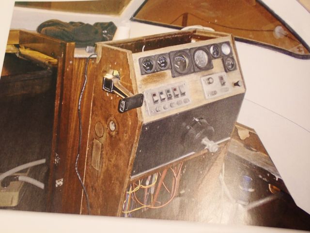 753524-150 Chris Craft Cavalier Futura 26ft. 1969 #No Reservation#