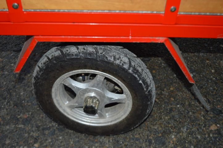 851163-13 Moped Mgb Delivery 2013