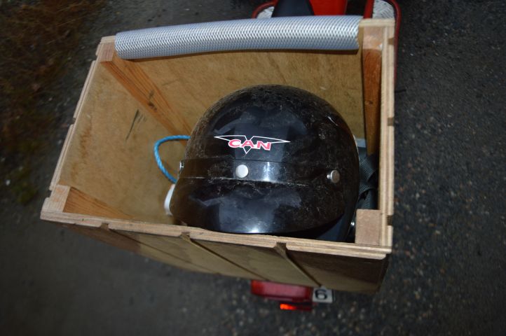 851163-24 Moped Mgb Delivery 2013