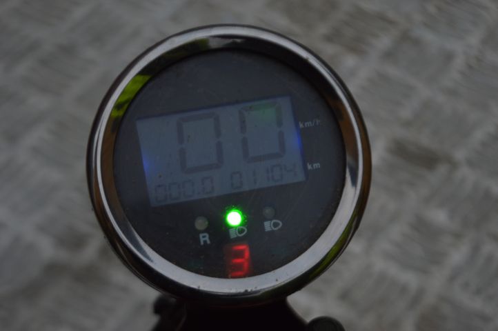 851163-30 Moped Mgb Delivery 2013