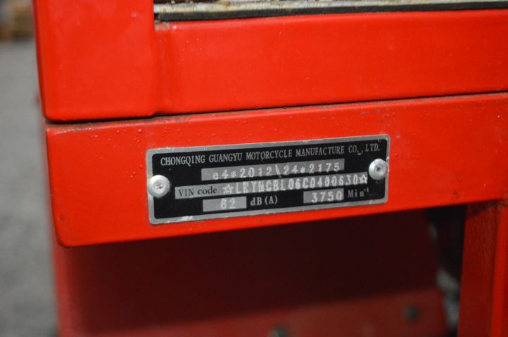 851163-31 Moped Mgb Delivery 2013