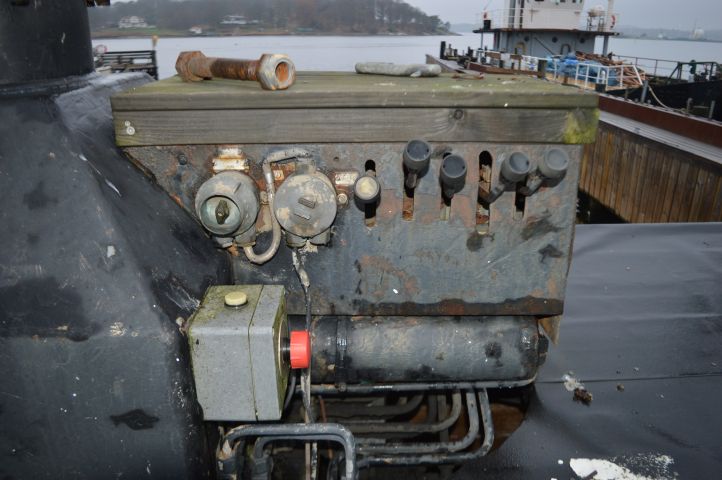 851165-13 Crane Tico Marine 200 - 1986