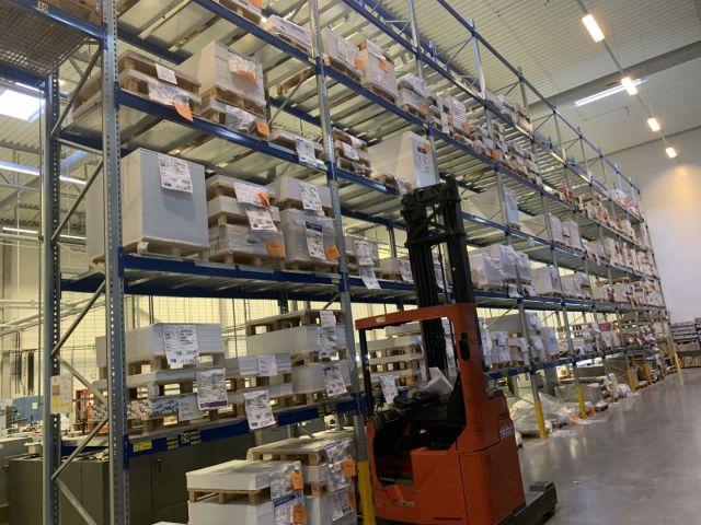 848104-10 Pallet rack Bito 39 sections -2010