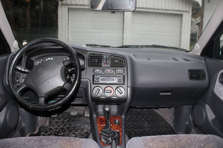 830142-24 NISSAN PRIMERA, 1997, 129 hp