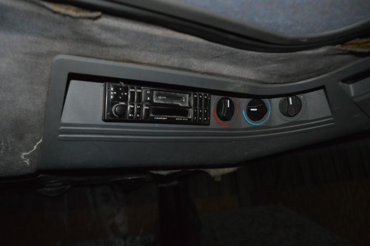 851293-25 New Holland 8340 1996