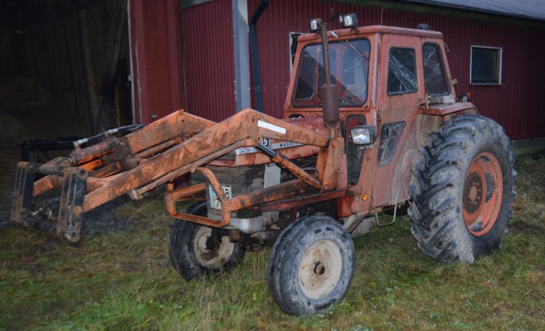 851295-3 Massey Ferguson 165 1966
