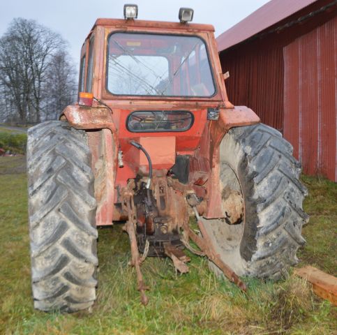 851295-6 Massey Ferguson 165 1966