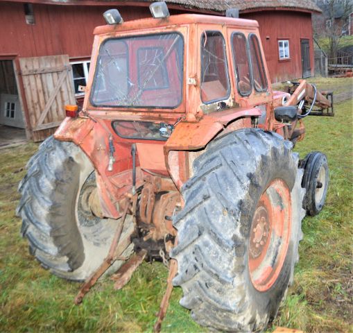 851295-7 Massey Ferguson 165 1966
