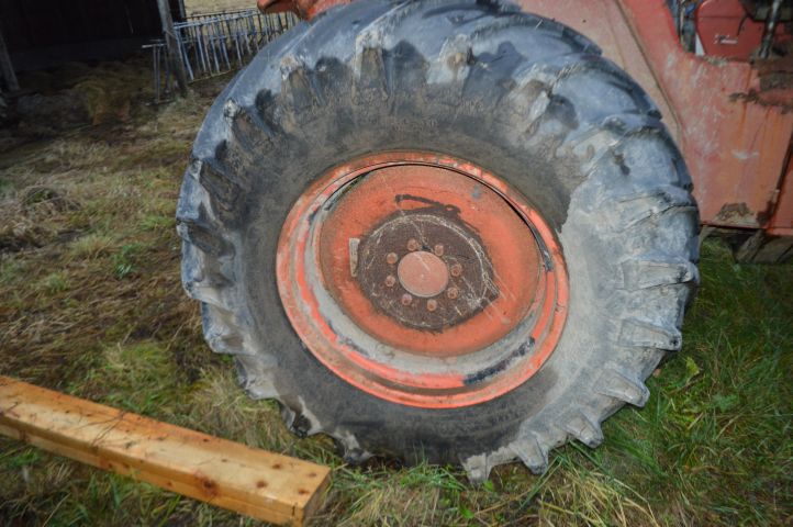 851295-9 Massey Ferguson 165 1966