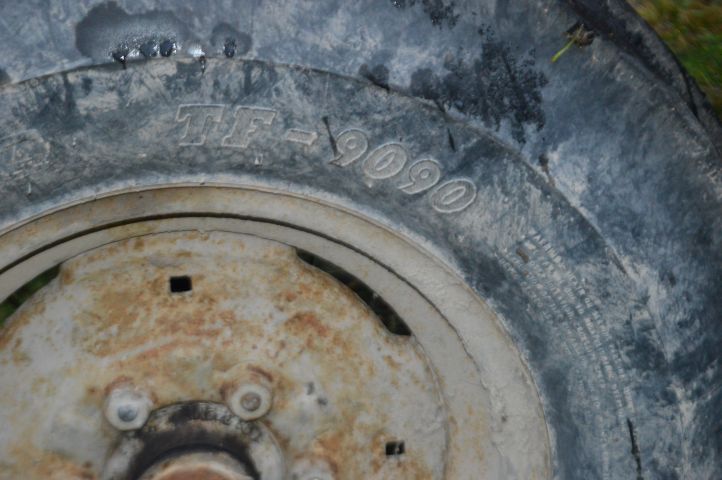 851295-15 Massey Ferguson 165 1966