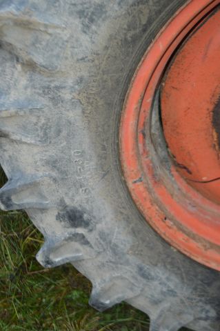 851295-18 Massey Ferguson 165 1966