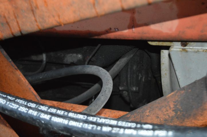 851295-26 Massey Ferguson 165 1966