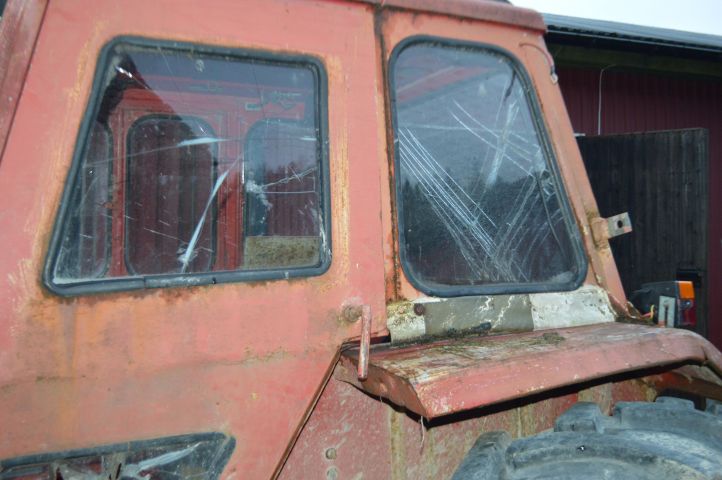 851295-31 Massey Ferguson 165 1966