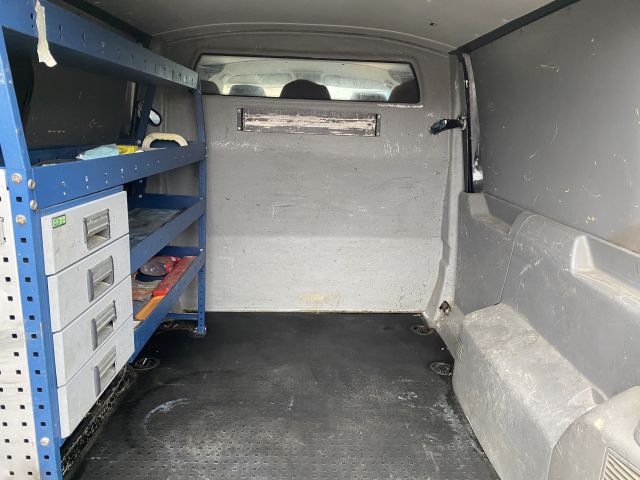 848902-23 VW Transporter, 5-seater, 2.5TDi, 4motion -2007