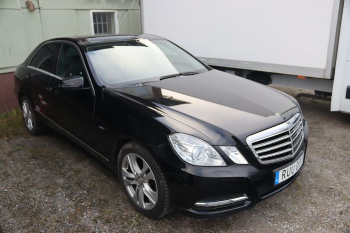 851313-9 Mercedes-Benz E 350 CDI 4MATIC BlueEFFICIENCY 7G-Tronic, 265hp, 2011