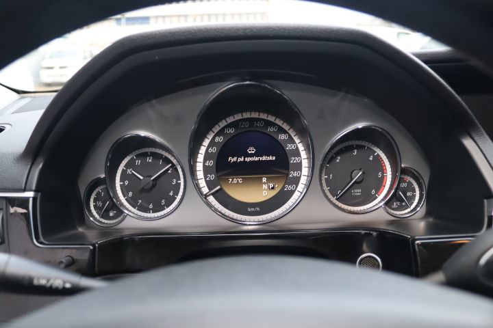 851313-15 Mercedes-Benz E 350 CDI 4MATIC BlueEFFICIENCY 7G-Tronic, 265hp, 2011