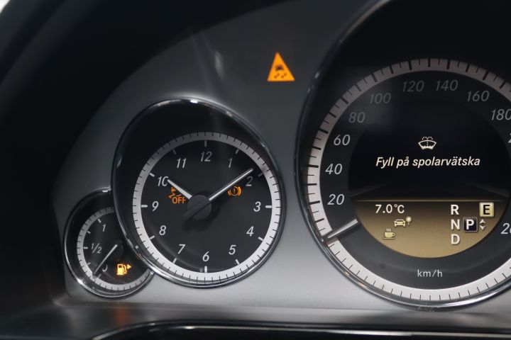 851313-18 Mercedes-Benz E 350 CDI 4MATIC BlueEFFICIENCY 7G-Tronic, 265hp, 2011