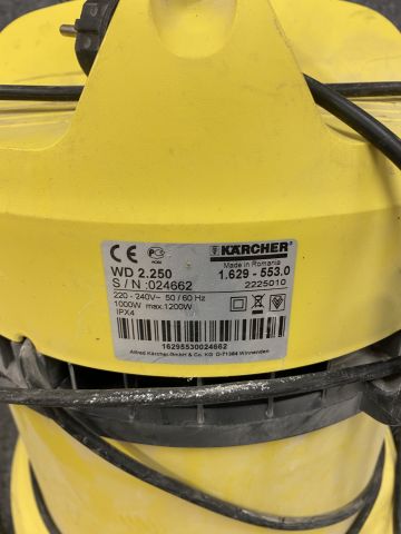 848904-5 Vacuum cleaner Kärcher WD 2.250