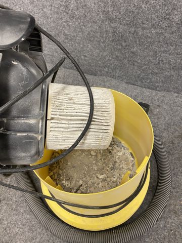 848904-6 Vacuum cleaner Kärcher WD 2.250