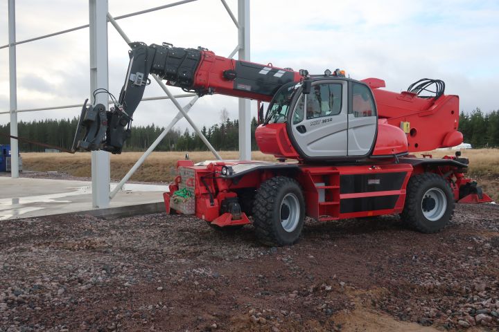 851672-98 Telescopic loader, MANITOU MRT 3050 -2013
