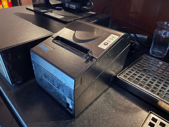 848937-2 Cash register with receipt printer and cash register AURES