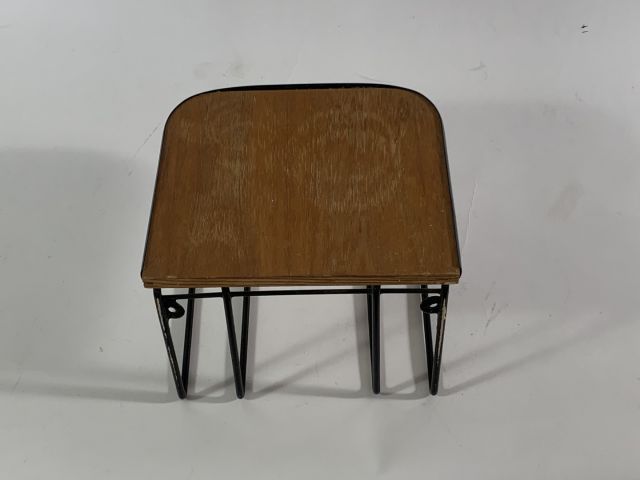 824360-2 Retro phone shelf string 1960s