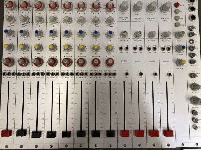 851332-5 Studer 169 Mixer
