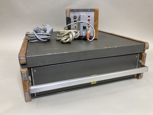 851332-13 Studer 169 Mixer