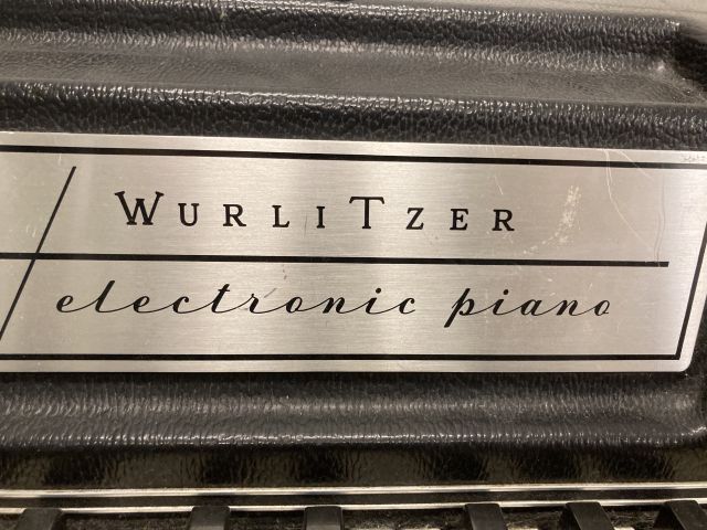 851336-2 Wurlitzer 200A (needs repair / vaatii korjausta)