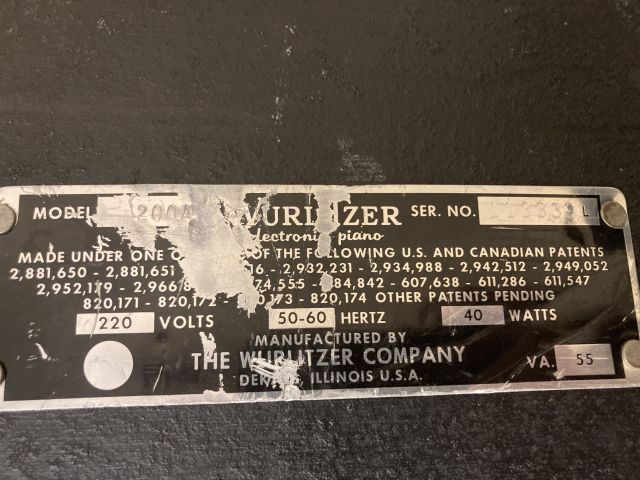 851336-6 Wurlitzer 200A (needs repair / vaatii korjausta)