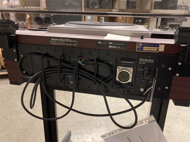 851346-6 Technics SL-1000 MKIIP Turntable (for parts / osiksi)