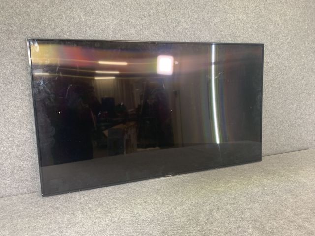 748127-2 Sony Bravia KD-55XE9305 (Repair Item)