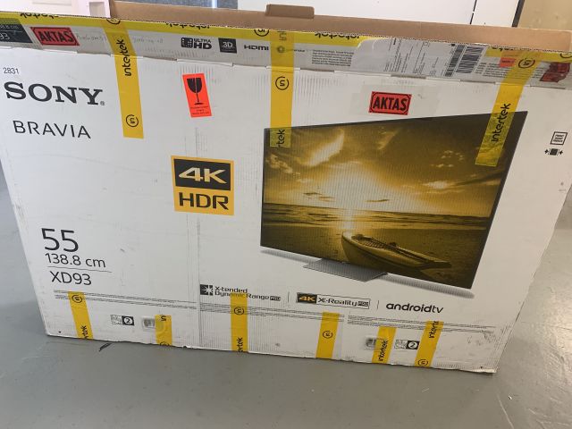 748127-12 Sony Bravia KD-55XE9305 (Repair Item)