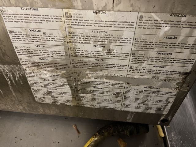 828104-7 Gas stove Wery C67G, 4 burners