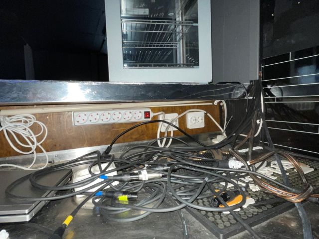 848912-20 Built-in stainless steel bar counter